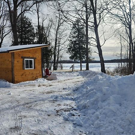 Stoco Lake Lodge Tweed Εξωτερικό φωτογραφία