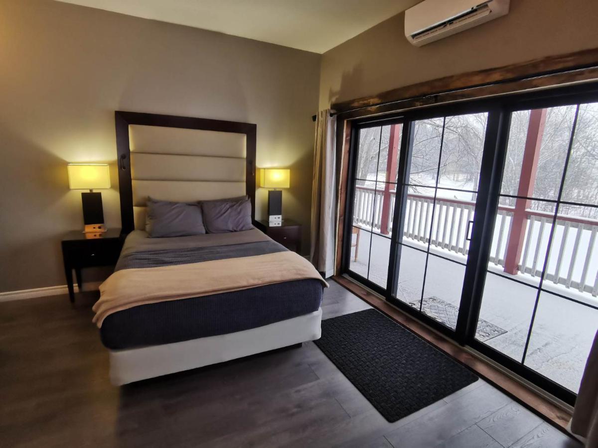 Stoco Lake Lodge Tweed Εξωτερικό φωτογραφία