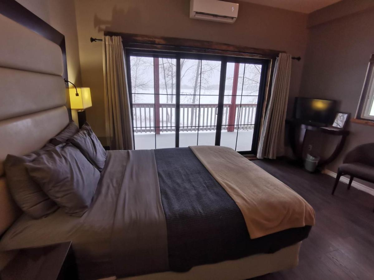 Stoco Lake Lodge Tweed Εξωτερικό φωτογραφία