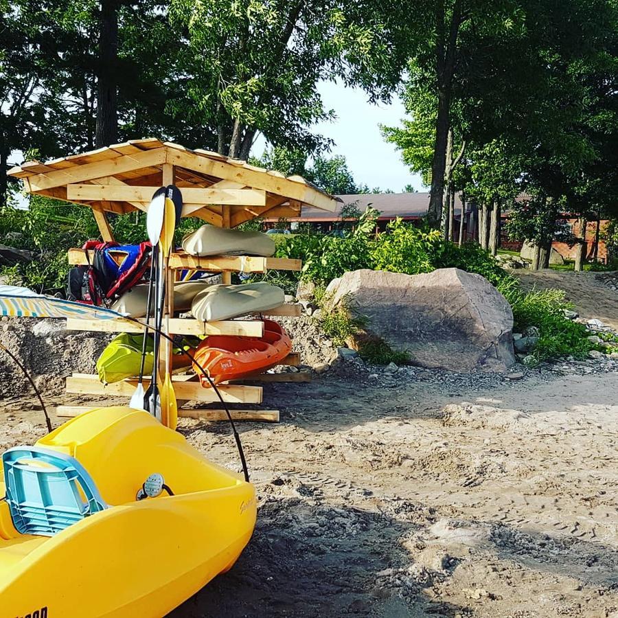 Stoco Lake Lodge Tweed Εξωτερικό φωτογραφία